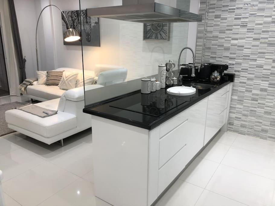 Apartamento Con Impresionantes Vistas Y Piscina Costa Adeje  Exterior foto